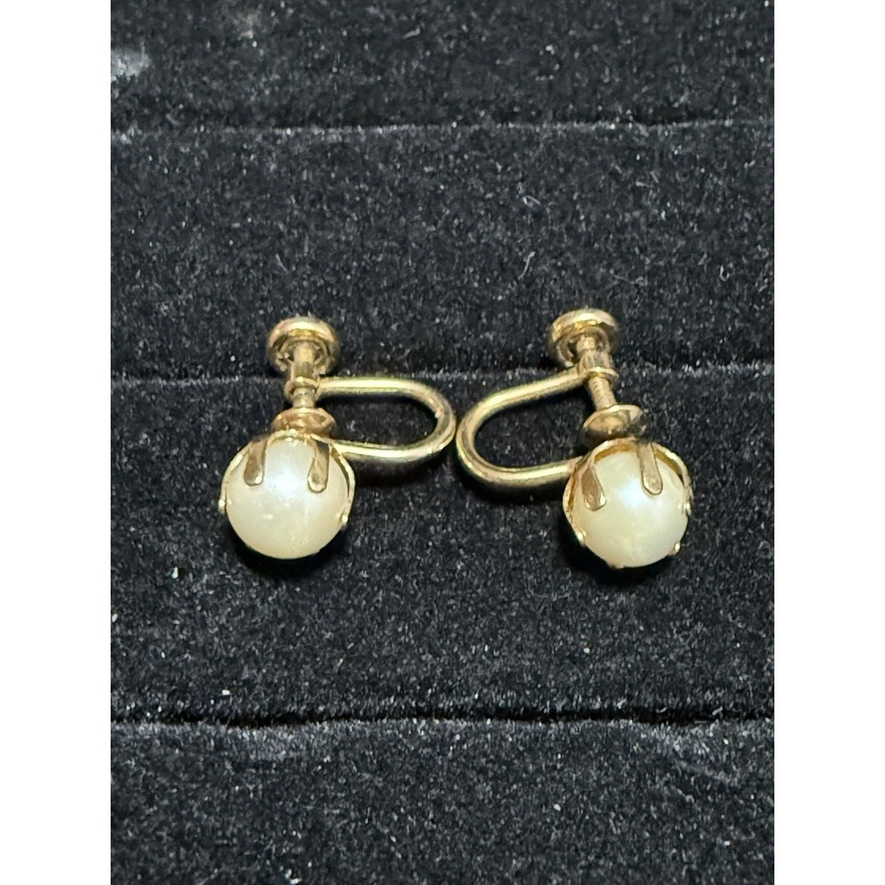 Vintage 12 Karat Gold Filled Cultured Pearl Screw Back Earrings
